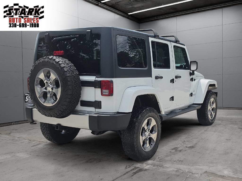 Used 2017 Jeep Wrangler Unlimited Sahara w/ Connectivity Group AWD/4WD image 5