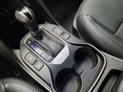 Used 2018 Hyundai Santa Fe Sport FWD image 26