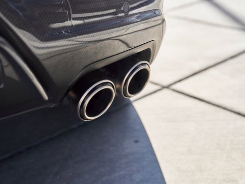 Used 2024 Lamborghini Urus Performante image 21