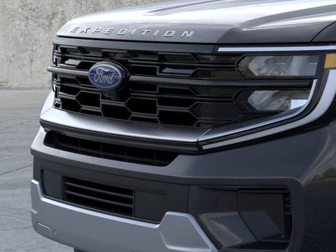 New 2026 Ford Expedition Max Platinum AWD/4WD image 17