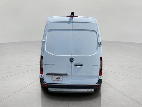 New 2025 Mercedes-Benz Sprinter 2500 image 5