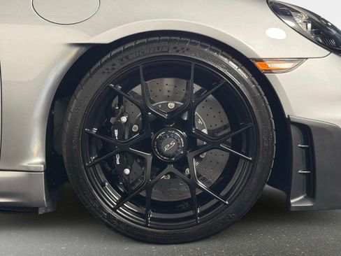 Used 2023 Porsche 718 Cayman GT4 RS w/ Weissach Package RWD image 23