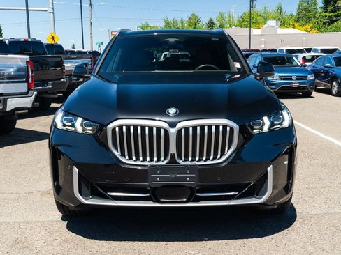 Used 2026 BMW X5 xDrive40i w/ Premium Package AWD/4WD image 2