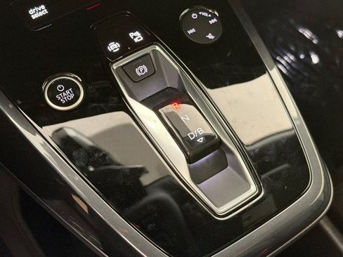 Certified 2023 Audi Q4 e-tron Prestige w/ Black Optic Package AWD/4WD image 21