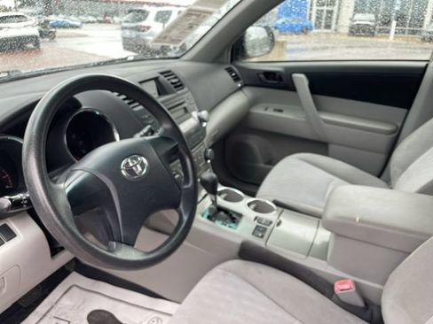 Used 2011 Toyota Highlander 4WD image 14