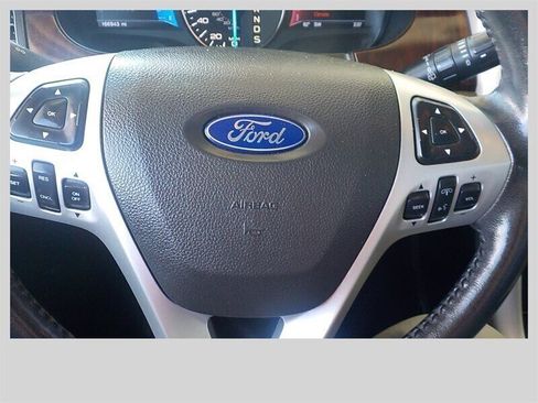 Used 2013 Ford Edge Limited AWD/4WD image 19