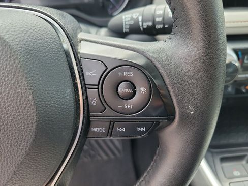 Used 2024 Toyota RAV4 XLE Premium w/ Weather Package FWD image 21
