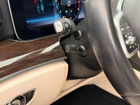 Used 2020 Mercedes-Benz E 350 4MATIC Sedan w/ Premium Package image 59