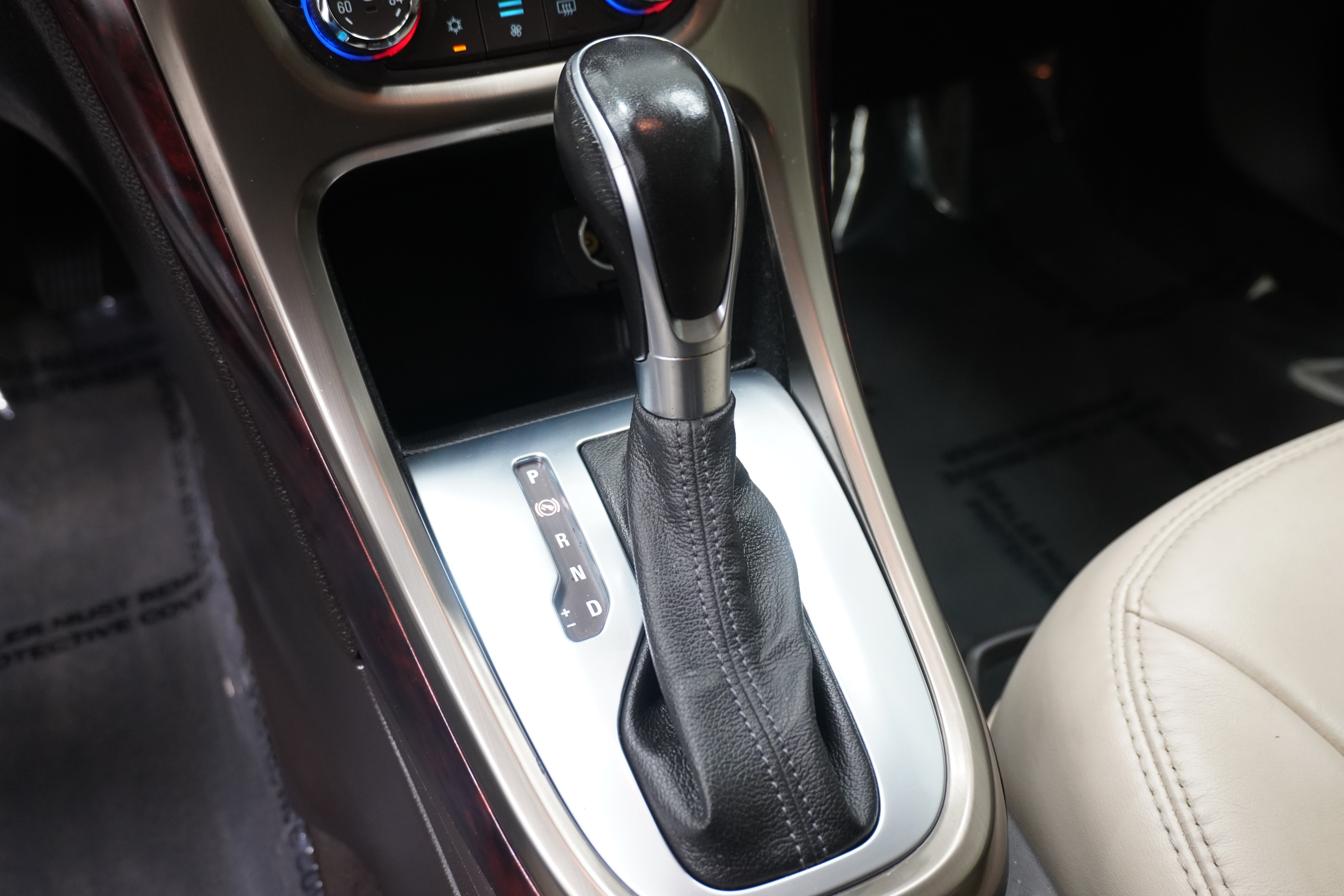 Used 2014 Buick Verano Leather FWD image 20
