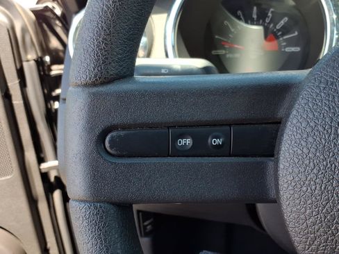 Used 2008 Ford Mustang GT RWD image 29