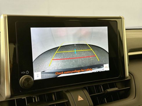 Certified 2023 Toyota RAV4 LE FWD image 21