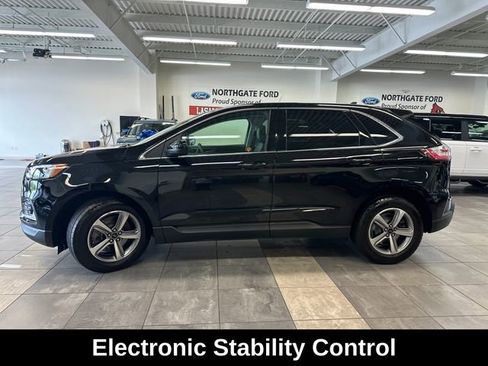 Used 2024 Ford Edge SEL w/ Convenience Package AWD/4WD image 16