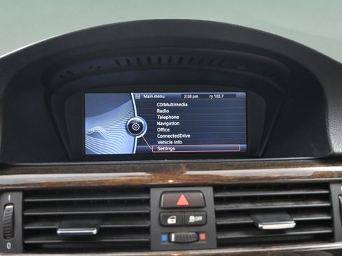 Used 2013 BMW 328i Convertible RWD image 27