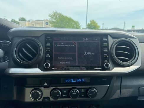 Used 2021 Toyota Tacoma SR5 w/ Trail Edition AWD/4WD image 22