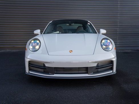 New 2026 Porsche 911 Carrera 4S image 6