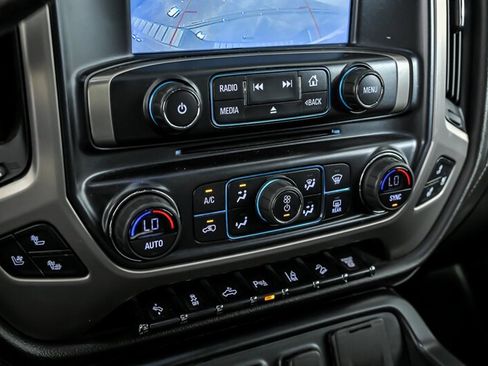 Used 2019 GMC Sierra 3500 Denali w/ Duramax Plus Package AWD/4WD image 29
