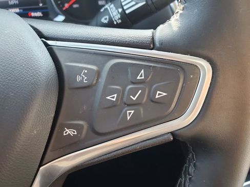 Used 2023 Chevrolet Equinox LT FWD image 25