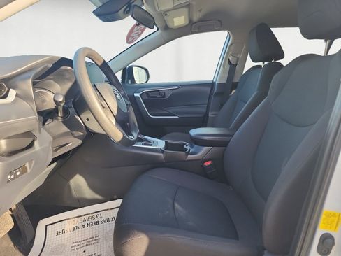 Certified 2023 Toyota RAV4 LE image 9