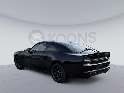 New 2026 Dodge Charger Scat Pack w/ Blacktop Package AWD/4WD image 4