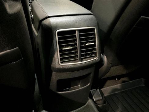 Used 2025 Kia Sportage SX image 10