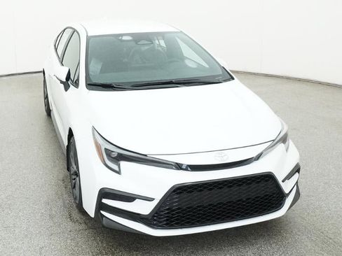 New 2026 Toyota Corolla SE FWD image 14
