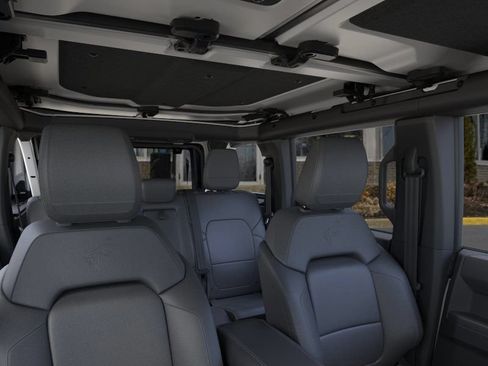 Used 2026 Ford Bronco Outer Banks AWD/4WD image 14