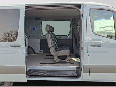 New 2026 Mercedes-Benz Sprinter 2500 image 7
