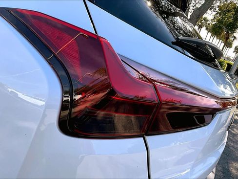 Used 2024 Lexus UX 250h F Sport image 28