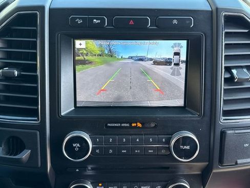 Used 2018 Ford Expedition Limited AWD/4WD image 30