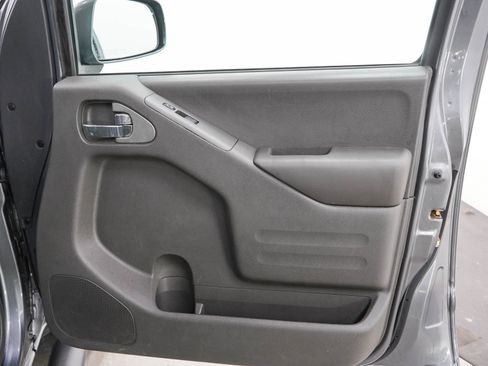 Used 2019 Nissan Frontier PRO-4X AWD/4WD image 13