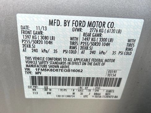 Used 2014 Ford Explorer XLT w/ Equipment Group 202A AWD/4WD image 28