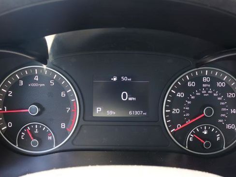 Used 2019 Kia Optima LX FWD image 10