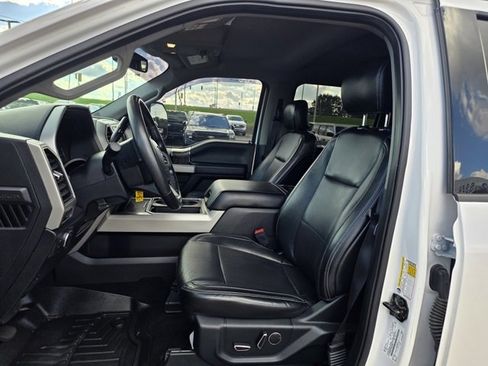 Used 2019 Ford F350 Lariat w/ Chrome Package image 14