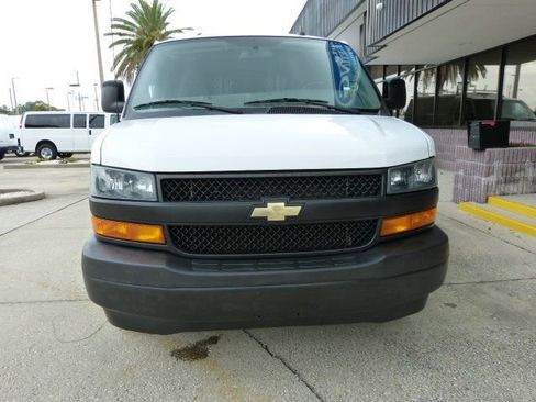 Used 2023 Chevrolet Express 2500 Extended w/ Driver Convenience Package RWD image 7