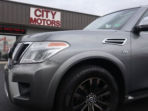 Used 2017 Nissan Armada Platinum image 25