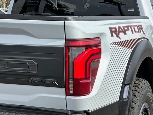 Used 2025 Ford F150 Raptor image 25