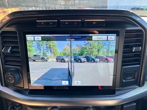 Used 2021 Ford F150 Lariat image 31