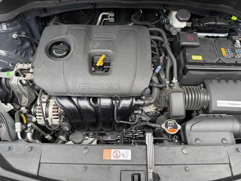 Used 2025 Kia Soul LX w/ LX Technology Package FWD image 29