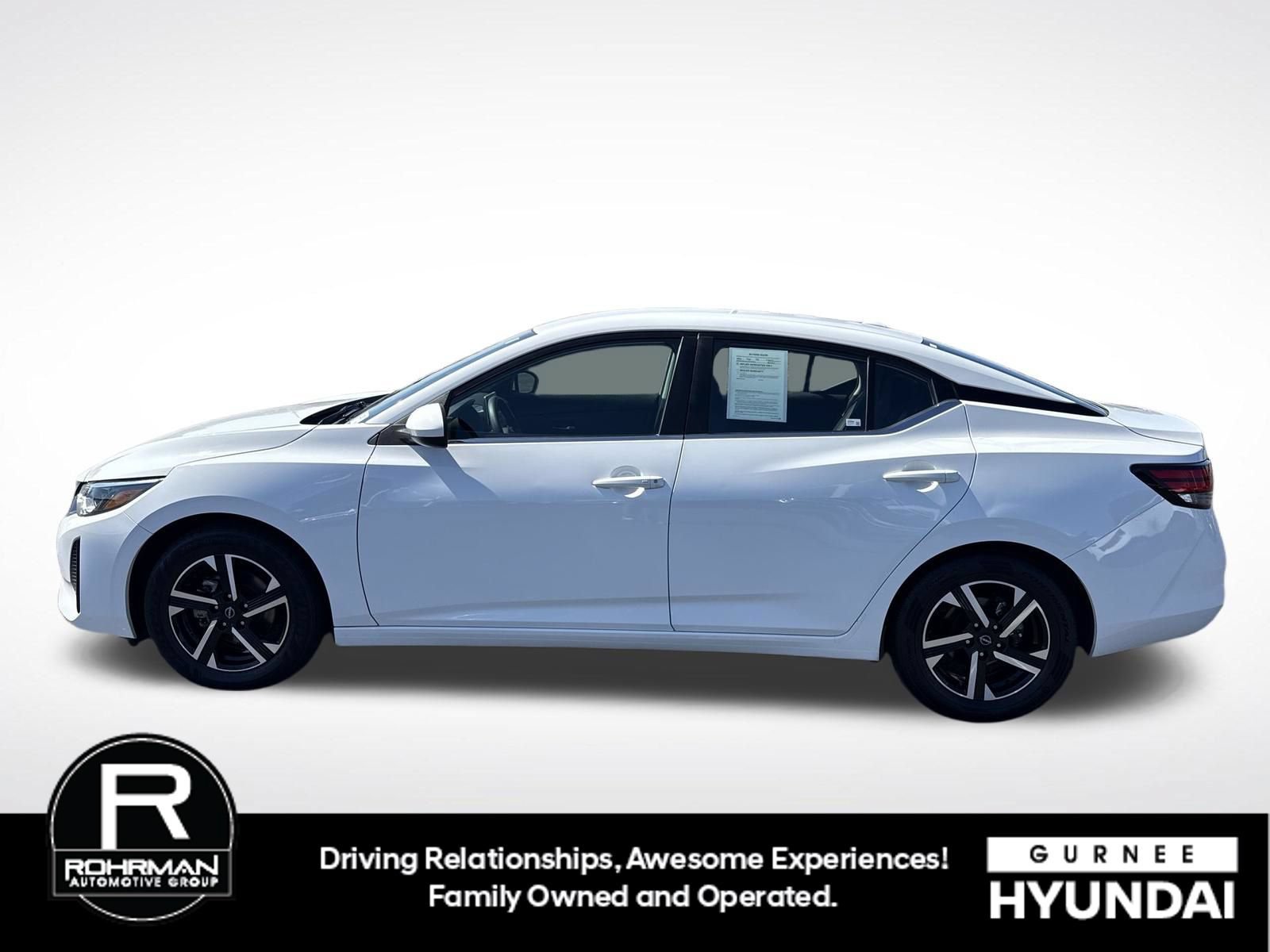 Used 2024 Nissan Sentra SV FWD image 5