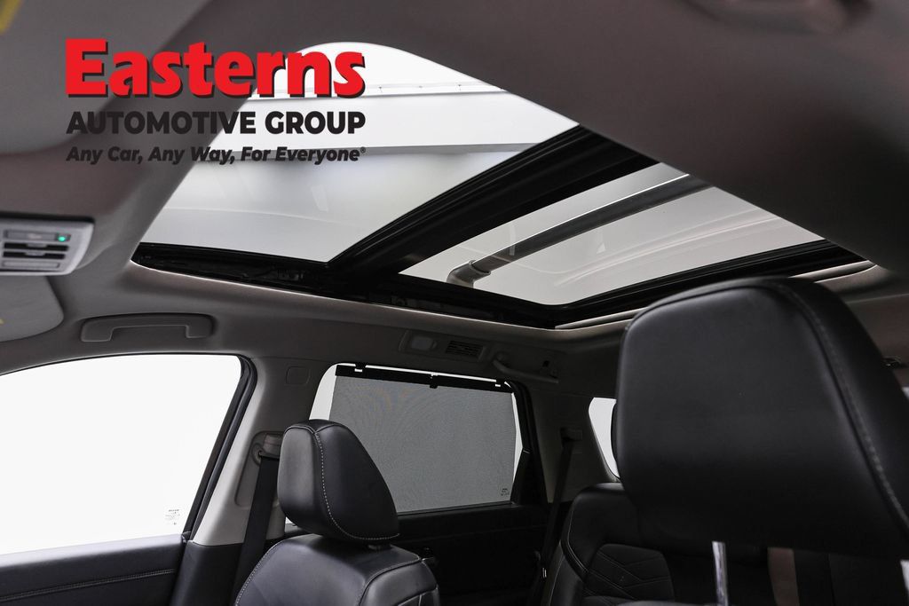 Used 2023 Nissan Pathfinder Platinum w/ Cargo Package AWD/4WD image 39