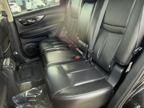 Used 2020 Nissan Rogue SL image 37