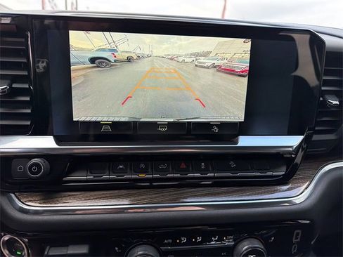 Used 2024 Chevrolet Silverado 1500 LT Trail Boss w/ Convenience Package II image 26