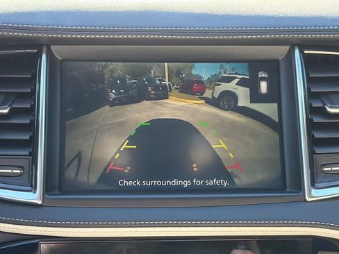 Used 2023 INFINITI QX55 Luxe w/ Cargo Package image 22