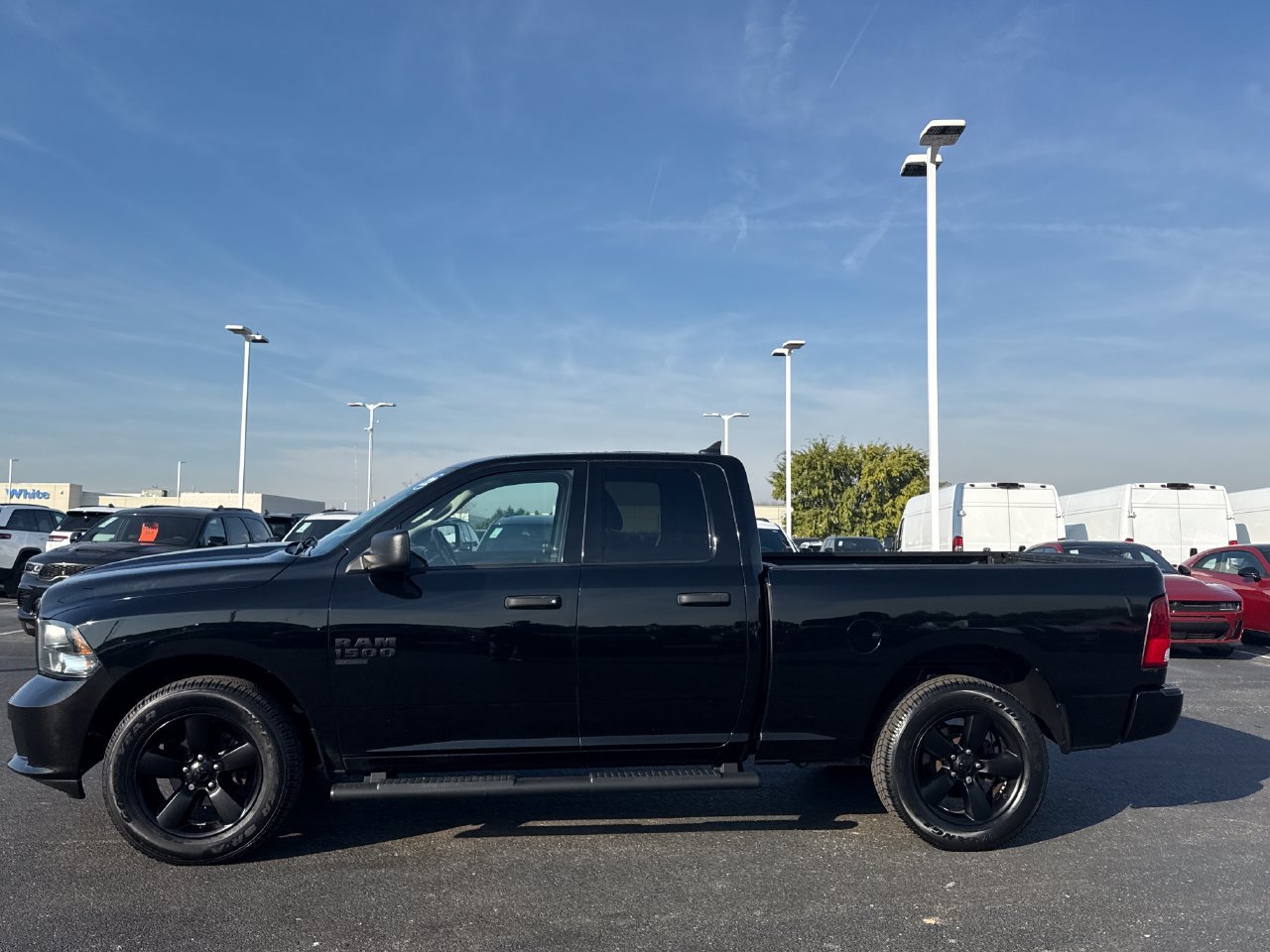Used 2022 RAM 1500 Express w/ Wheel & Sound Group AWD/4WD image 5
