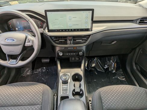 Used 2024 Ford Escape Active w/ Tech Pack #1 FWD image 17