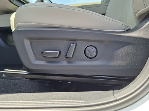 New 2026 Nissan Murano Platinum w/ Cargo Package AWD/4WD image 13