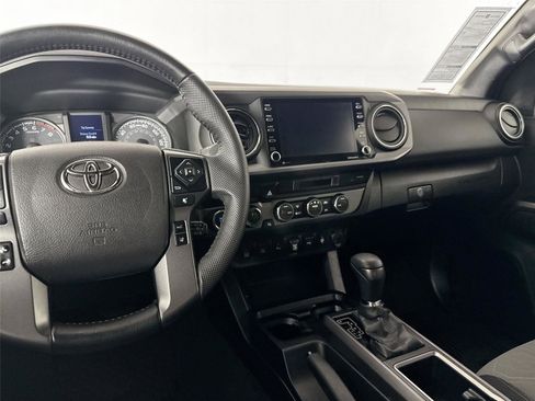 Certified 2021 Toyota Tacoma TRD Sport w/ Technology Package AWD/4WD image 30