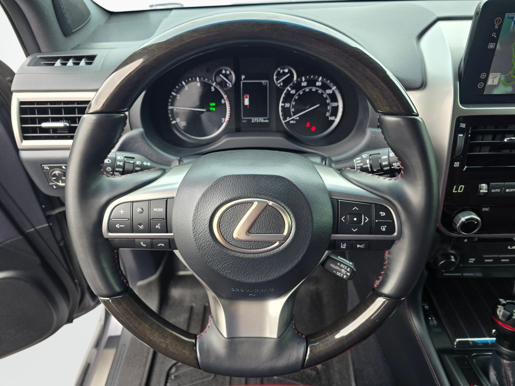 Used 2023 Lexus GX 460 Premium w/ Premium Package AWD/4WD image 14