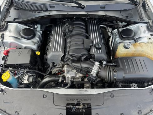 Used 2019 Dodge Charger Scat Pack RWD image 21