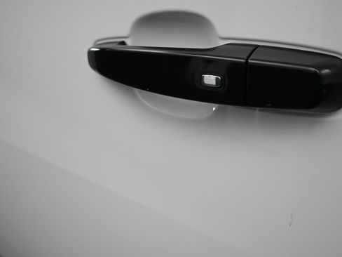 Used 2021 Chevrolet Traverse Premier w/ Redline Edition image 29